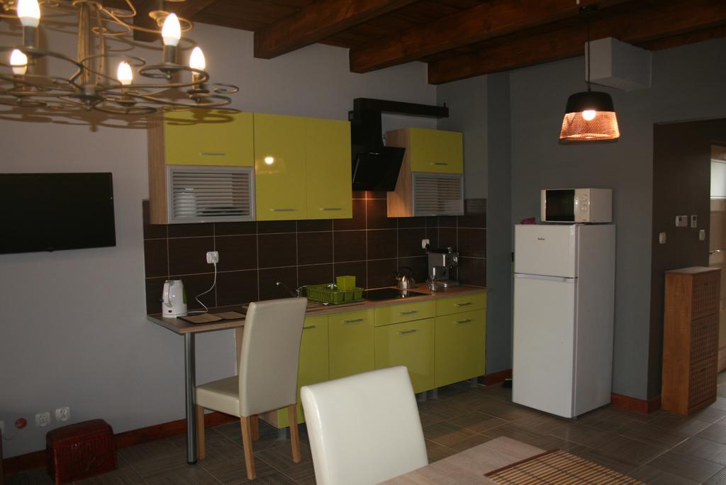 Apartamenty Jasmin I Lilia Jez. Sunowo Kolo Elku Chrzanowo Exterior photo